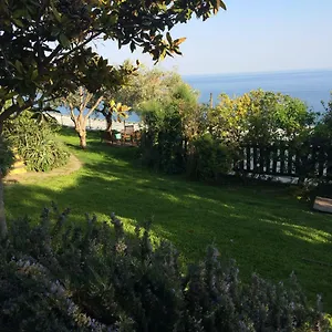 Alloggio per agriturismo Creuza De Ma, Santo Stefano al Mare